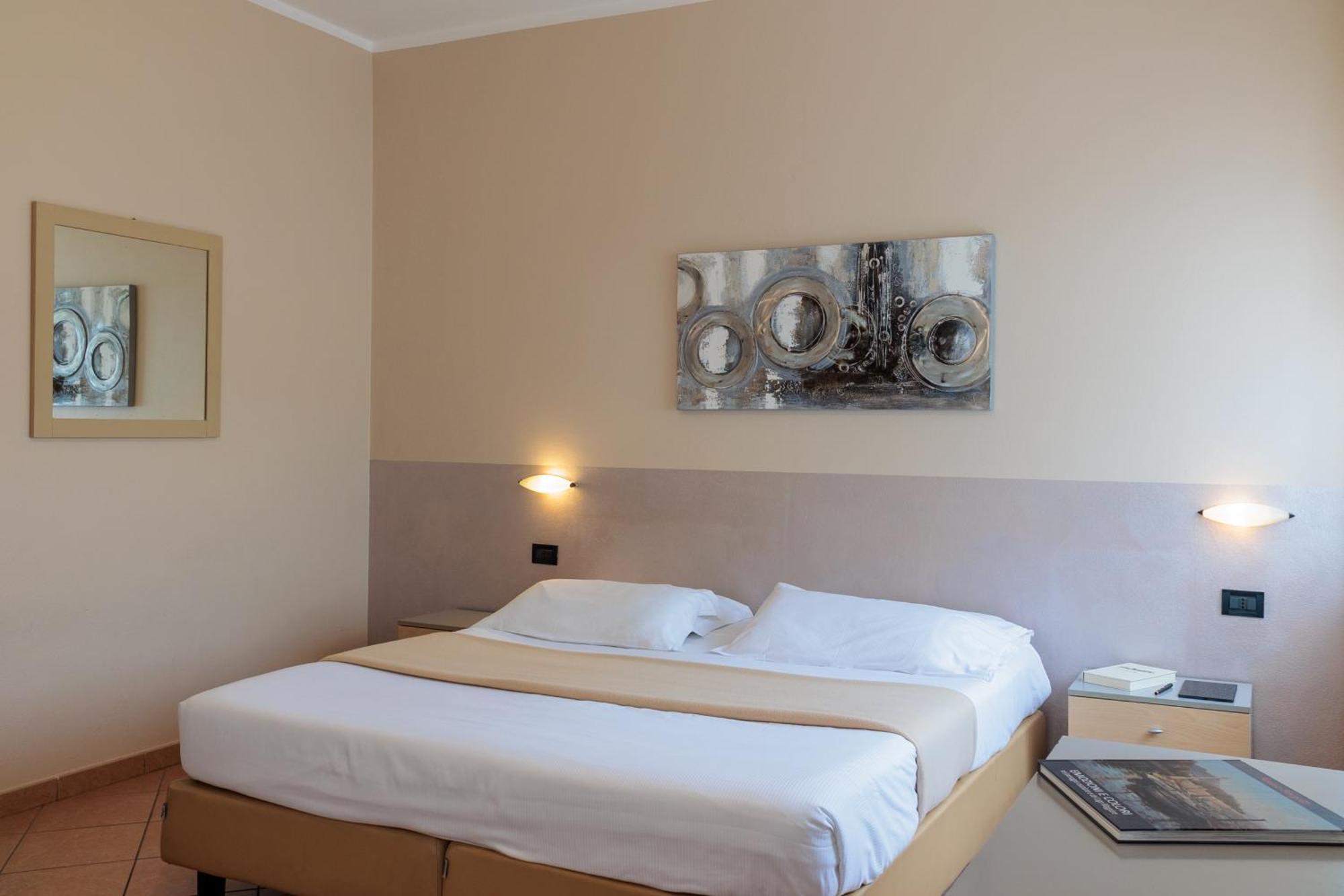 Al Centro Bed & Breakfast Verbania Ngoại thất bức ảnh